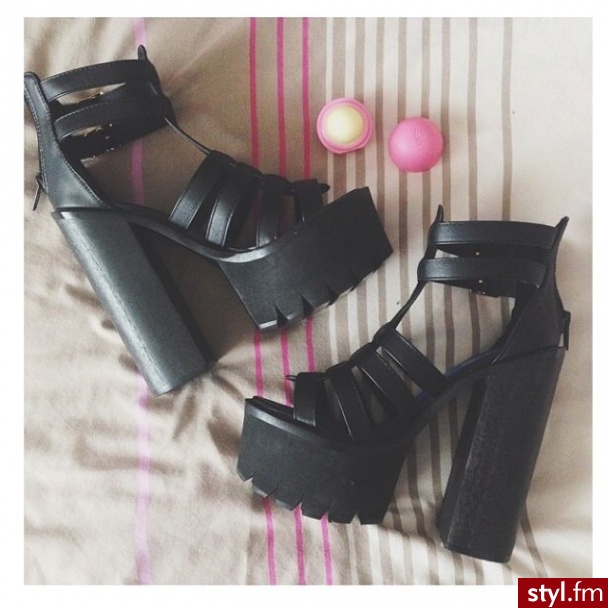 Sandały Buty Moda