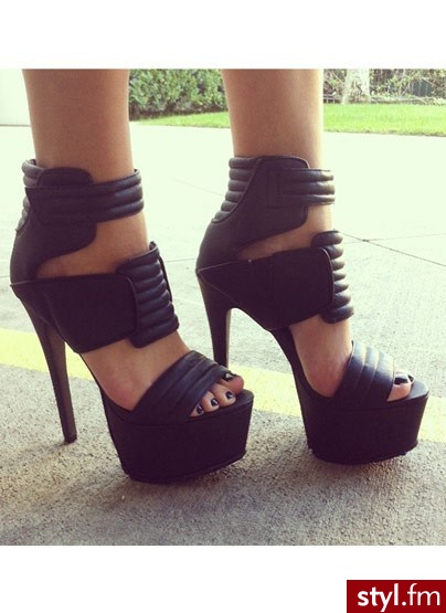 Szpilki Buty Moda