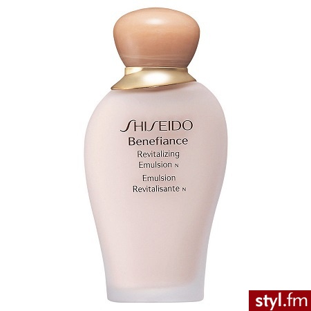 Shiseido Benefiance Revitalizing Emulsion nawilżająca, regenerująca emulsja do twarzy 75 ml - Emu Buty Moda