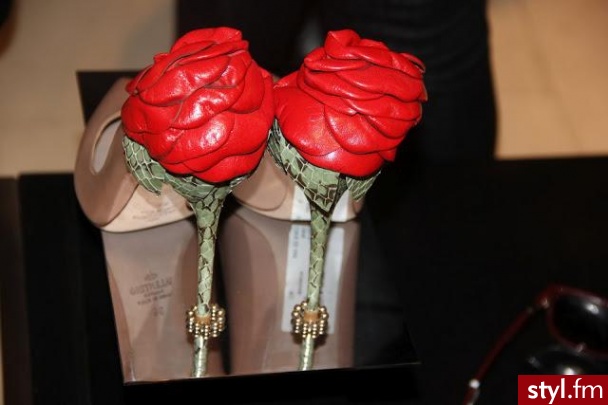 Szpilki Buty Moda
