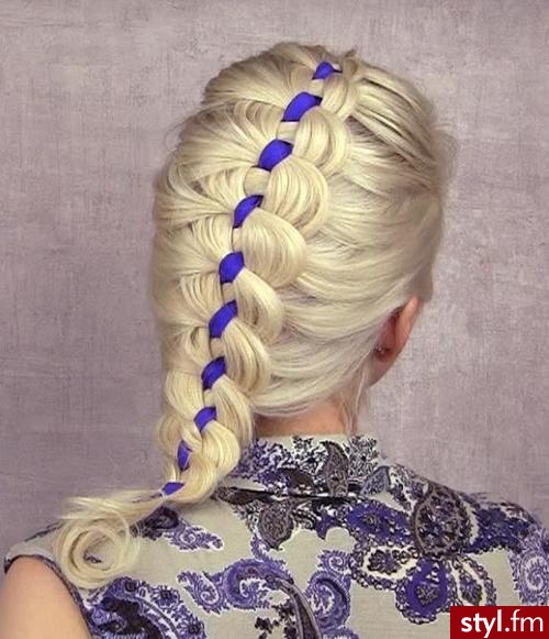 Blond Warkocze Proste Na co dzień Średnie Fryzury