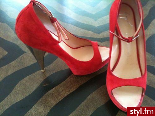Szpilki Buty Moda
