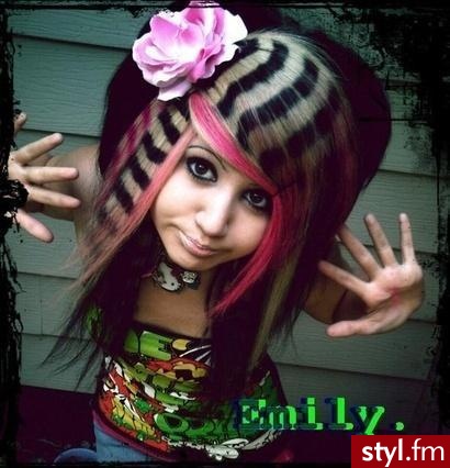 EMO Alternatywne Średnie Fryzury