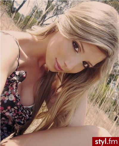 Frieda Rose - Długie Fryzury