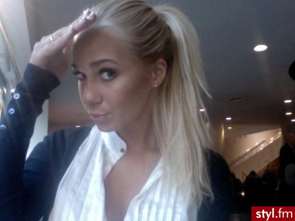 Blond Rozpuszczone Proste Na co dzień Średnie Fryzury