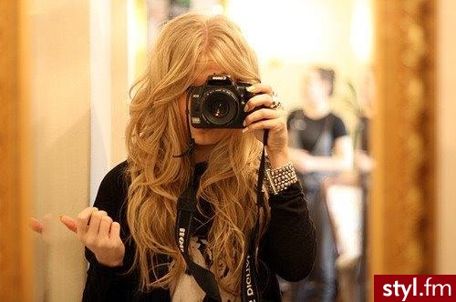 Blond Rozpuszczone Kręcone Na co dzień Długie Fryzury
