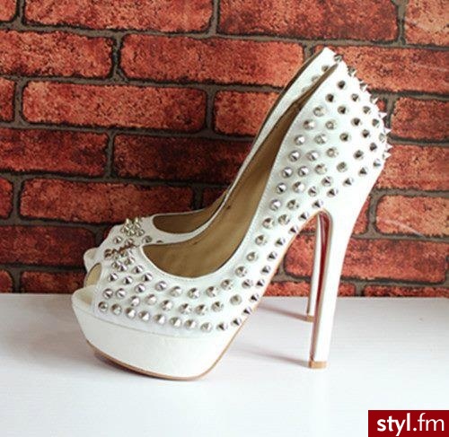 Szpilki Buty Moda