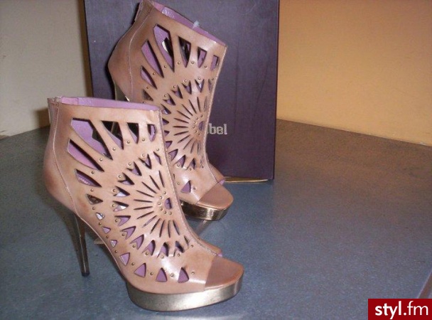 Szpilki Buty Moda