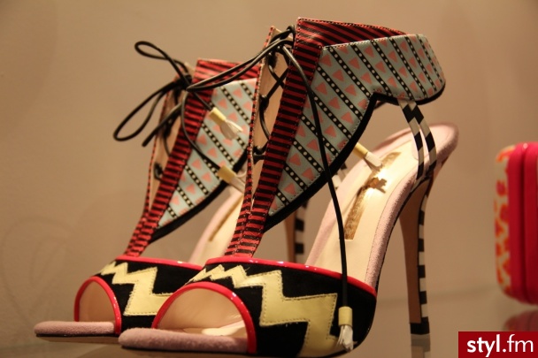 Sandały Buty Moda