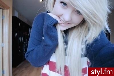 Blond Rozpuszczone Proste z grzywką Na co dzień Średnie Fryzury