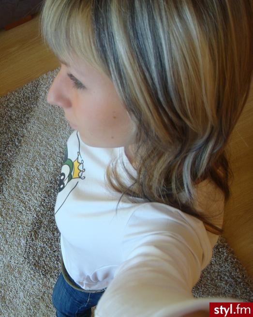 Średnie Fryzury
