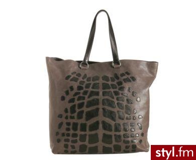 torebka. Prada 
Jeżeli już jest proszę o link - Pozostałe Torebki Moda