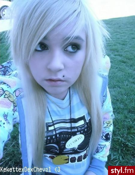 EMO Alternatywne Średnie Fryzury