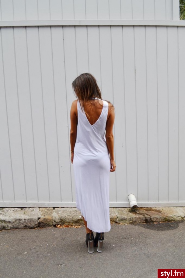 Sukienki Moda