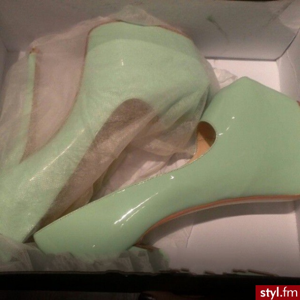 Szpilki Buty Moda
