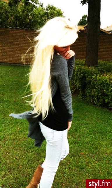 Blond Rozpuszczone Proste z grzywką Na co dzień Długie Fryzury