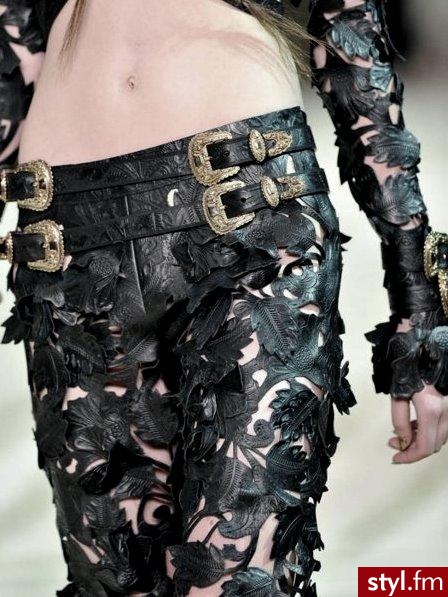 Spodnie Moda
