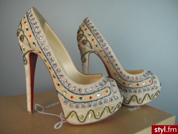 Szpilki Buty Moda