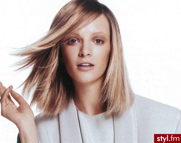 Blond Rozpuszczone Proste Na co dzień Średnie Fryzury