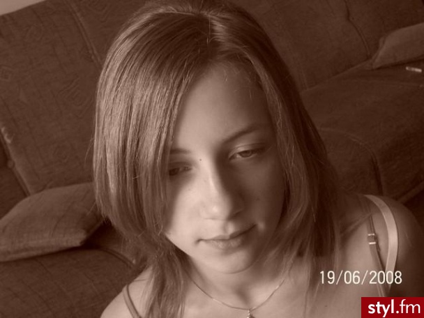 Średnie Fryzury