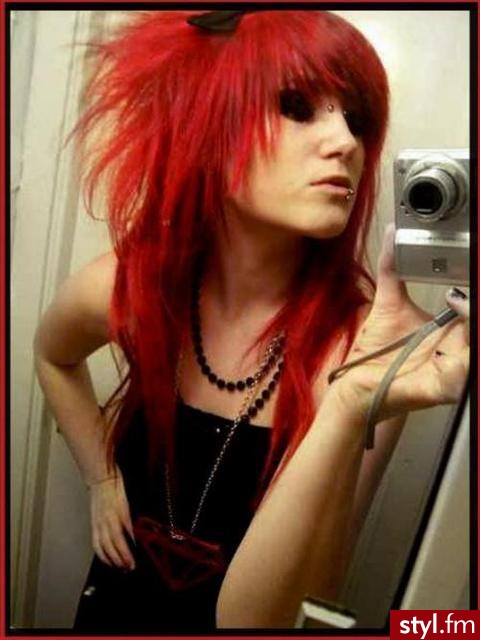 EMO Alternatywne Średnie Fryzury