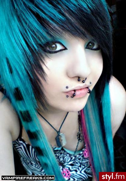 EMO Alternatywne Średnie Fryzury