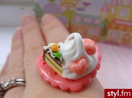 Oryginalny pierścionek dostępny na etsy.com - Pozostałe Dodatki Moda