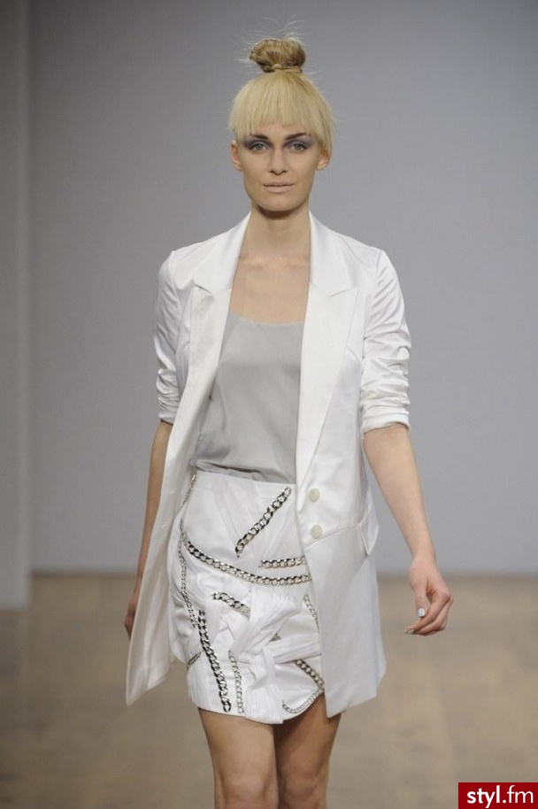 .. spódnica - Pozostałe Ciuchy Moda