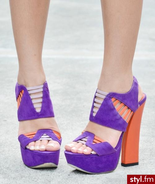 Pozostałe Buty Moda