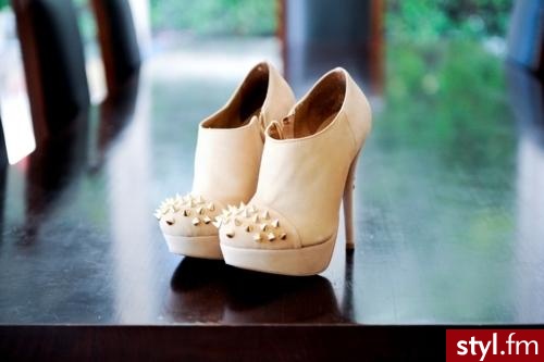 Szpilki Buty Moda