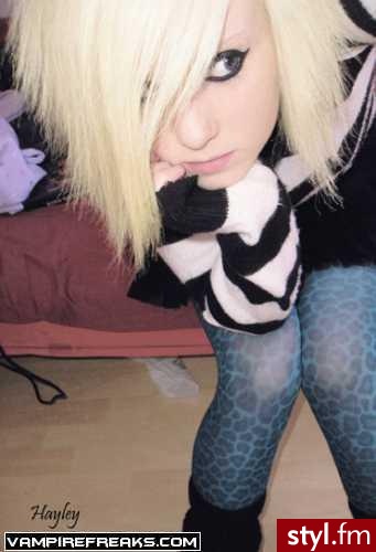 EMO Alternatywne Średnie Fryzury