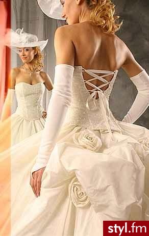 Suknia ślubna. Suknia ślubna - Suknie ślubne Ślub Moda