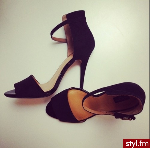 Szpilki Buty Moda