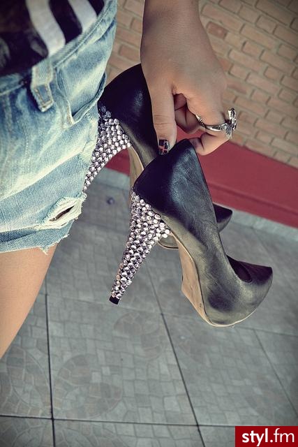 Szpilki Buty Moda