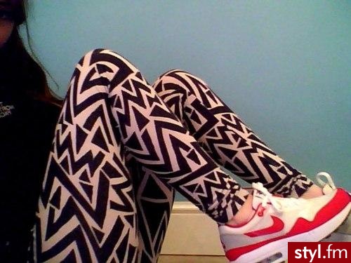 Leginsy Spodnie Moda