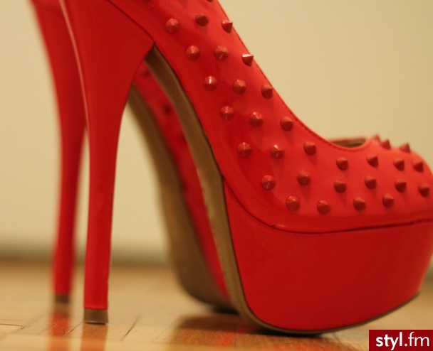 Szpilki Buty Moda
