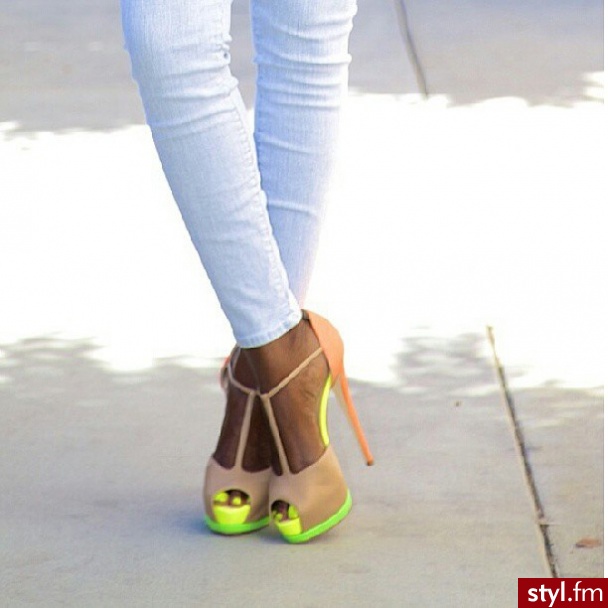 Szpilki Buty Moda