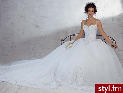 znalezione w necie jak cos pisać :) - Suknie ślubne Ślub Moda