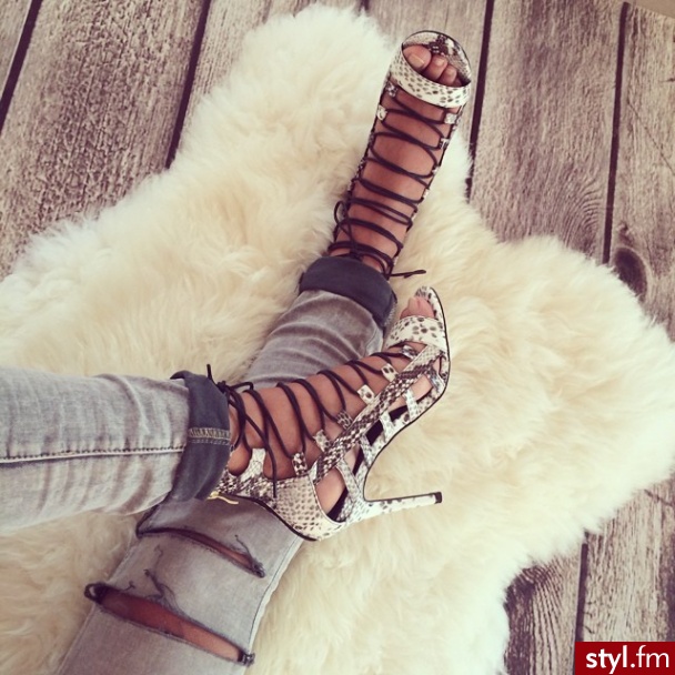 Szpilki Buty Moda