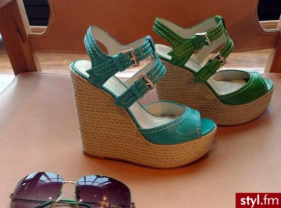 Pozostałe Buty Moda