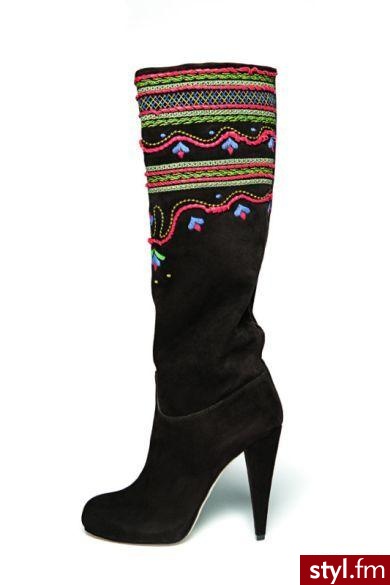 buty. Bally
Jeżeli już jest proszę o link - Pozostałe Buty Moda