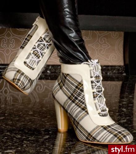 Buty na obcasie - Pozostałe Buty Moda