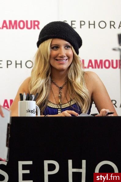 Ashley Tisdale - Moda uliczna Inne Moda