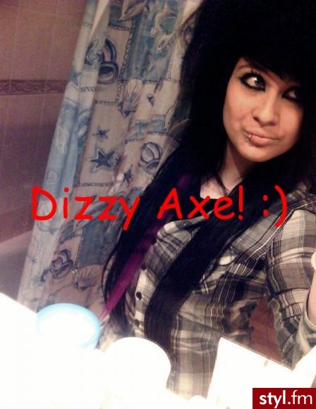 Dizzy Axe! 
Naturalne włoski. - EMO Alternatywne Średnie Fryzury