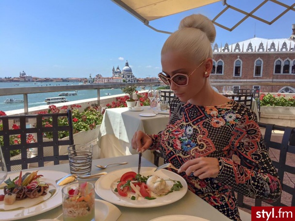 Blond Kok Kręcone Na co dzień Długie Fryzury
