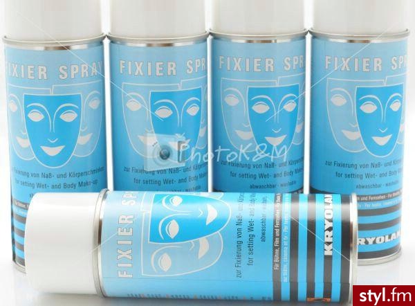 UTRWALACZ MAKIJAŻU FIXIER SPRAY 
używał ktoś? - Makijaże