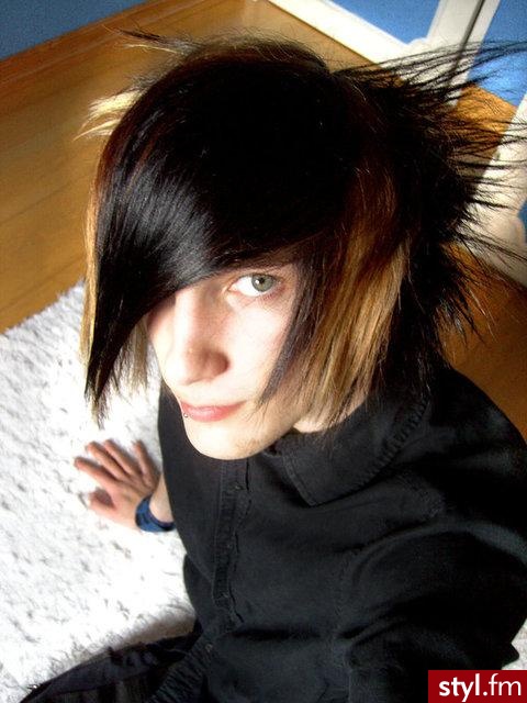 TO NIE JEST MÓJ FRYZ, WIĘC NIE MAM WIĘCEJ FOTEK! - EMO Alternatywne Średnie Fryzury