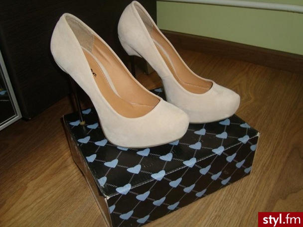 Szpilki Buty Moda