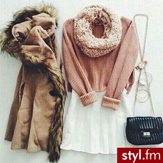 Swetry Ciuchy Moda