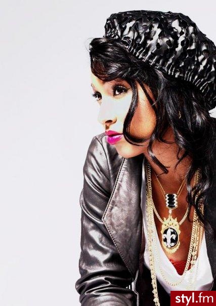 Melanie Fiona , kurtka <3 - Moda uliczna Inne Moda